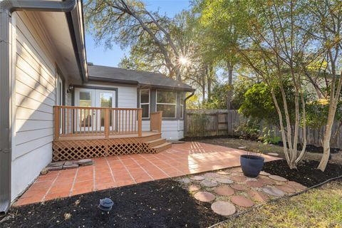 Tiny photo for 4504 Oak Creek DR, Austin, TX 78727 (MLS # 7657112)