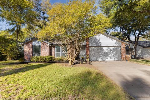 Tiny photo for 4504 Oak Creek DR, Austin, TX 78727 (MLS # 7657112)