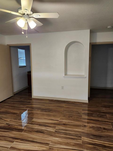 Tiny photo for 11801 Briarcreek LOOP, Manor, TX 78653 (MLS # 5645598)