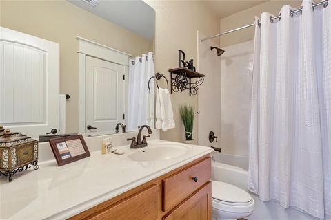 Tiny photo for 17932 Edgewood WAY, Jonestown, TX 78645 (MLS # 6550126)