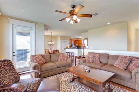 Tiny photo for 17932 Edgewood WAY, Jonestown, TX 78645 (MLS # 6550126)
