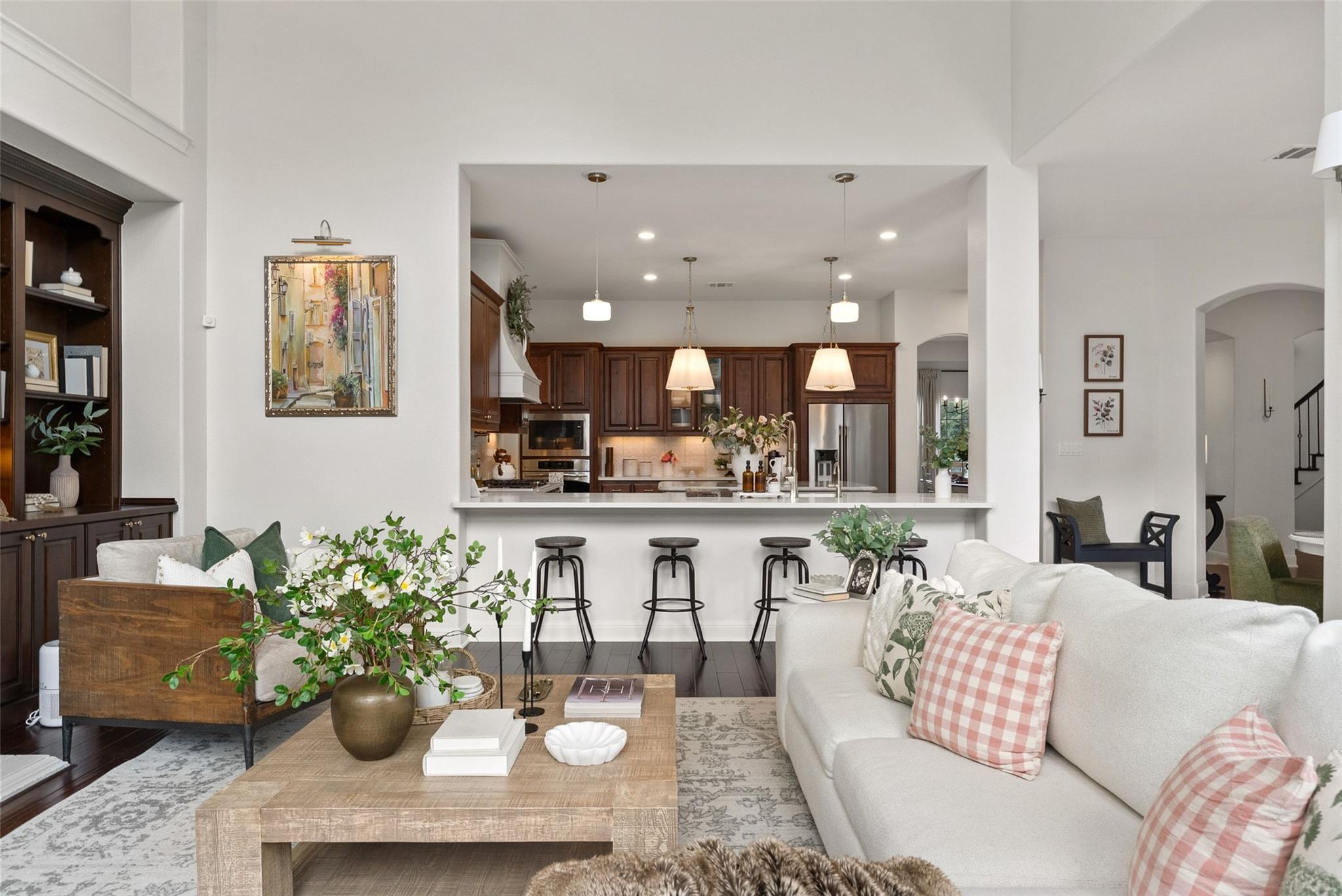 1928 Long Bow DR