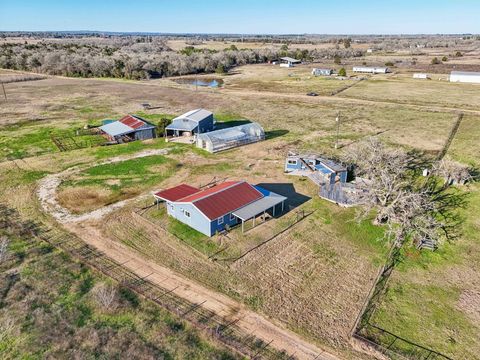 2200 Highway 21 E Paige TX 78659