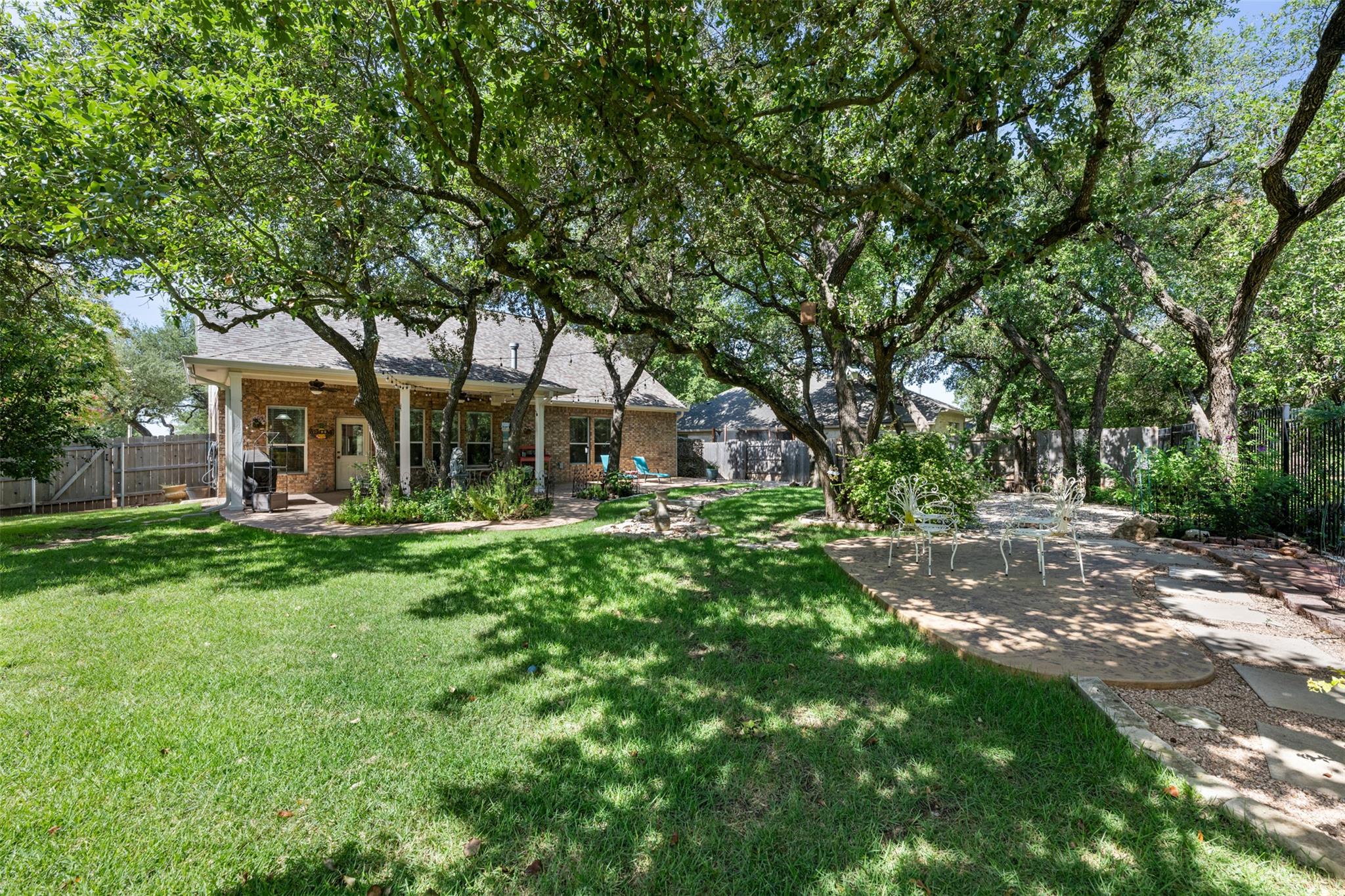 3811 Longhorn Acres ST