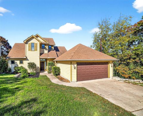 Photo of 2406 Indian Creek RD, Austin, TX 78734 (MLS # 7708209)
