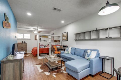 Photo of 4701 Red River ST #102, Austin, TX 78751 (MLS # 2412759)