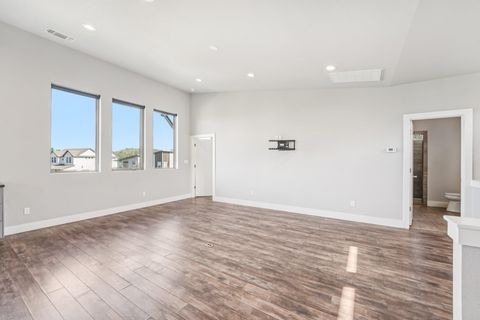 Tiny photo for 18812 Lakeland DR, Lago Vista, TX 78645 (MLS # 6922805)