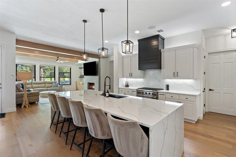 Tiny photo for 6009 Laguna Cliff LN, Austin, TX 78734 (MLS # 1288580)