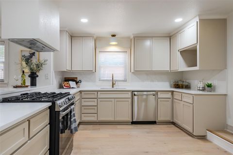 Tiny photo for 3801 Avenue H, Austin, TX 78751 (MLS # 5413231)