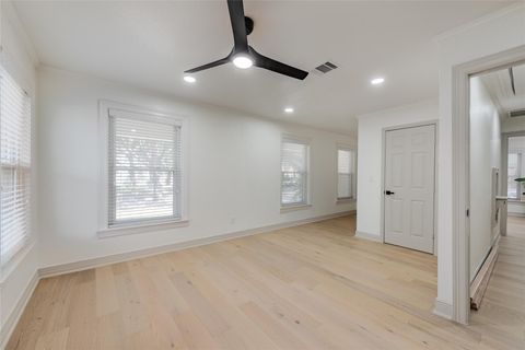 Tiny photo for 3801 Avenue H, Austin, TX 78751 (MLS # 5413231)