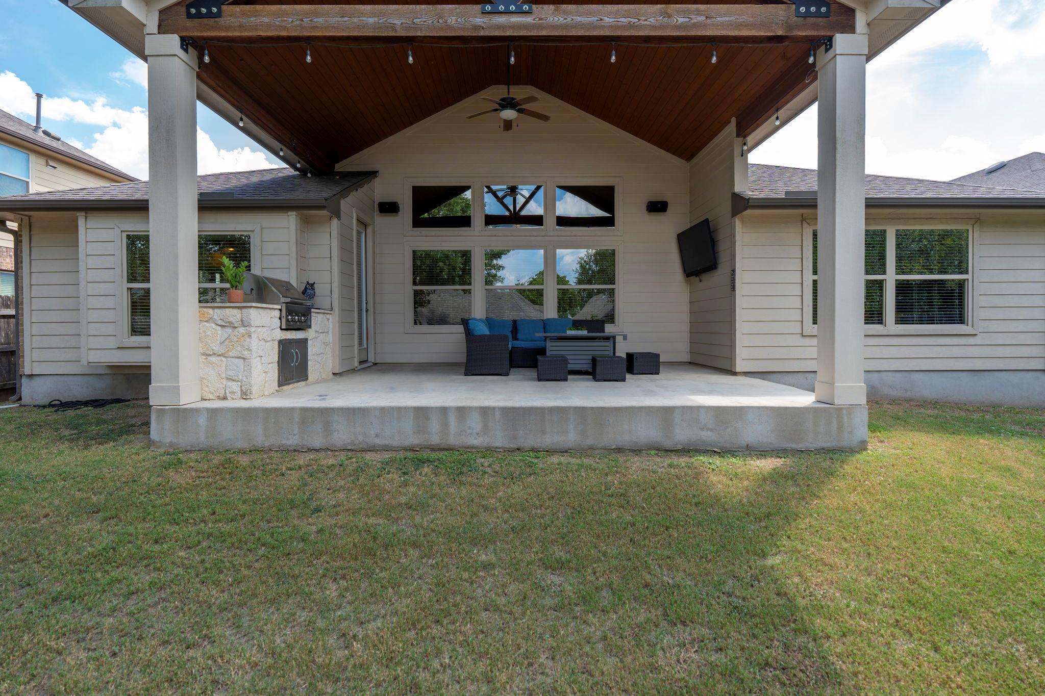 294 Summer Pointe DR