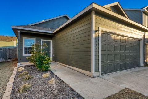 Photo of 308 Geode GLN, Maxwell, TX 78656 (MLS # 7112298)