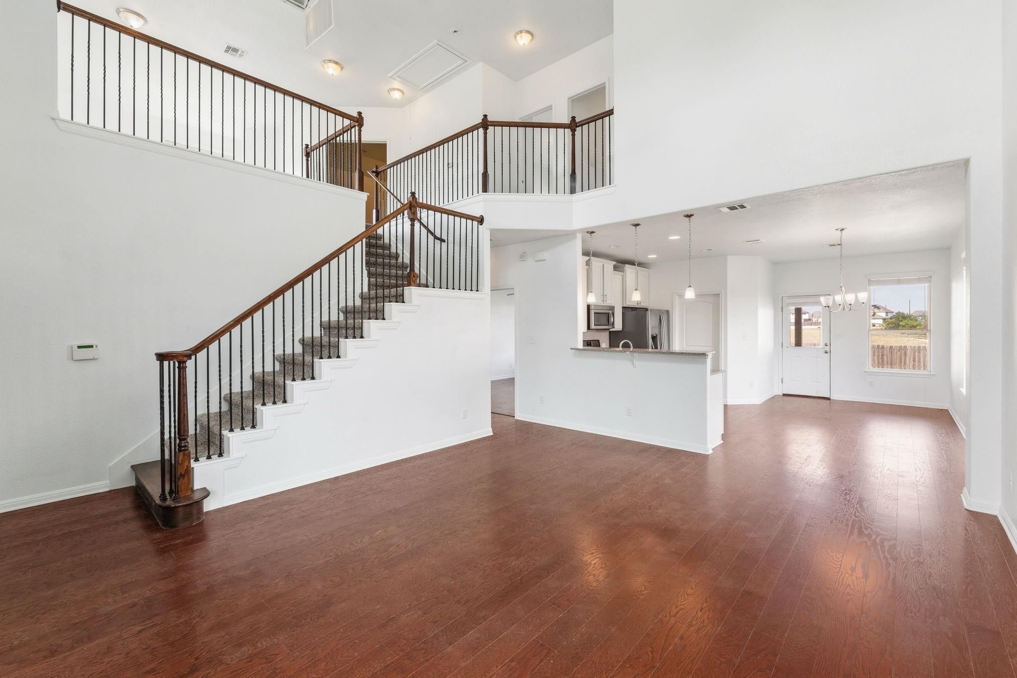 13517 Larrys LN