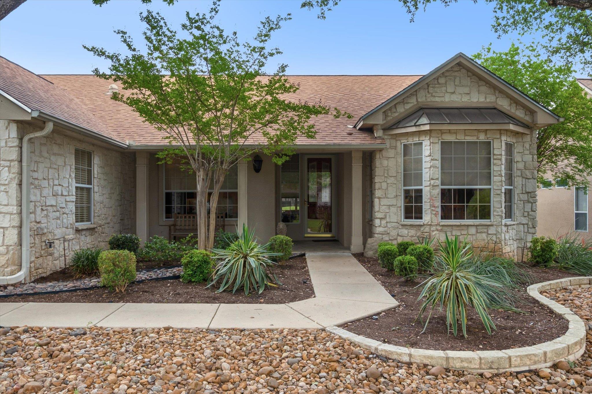 122 Cold Springs DR