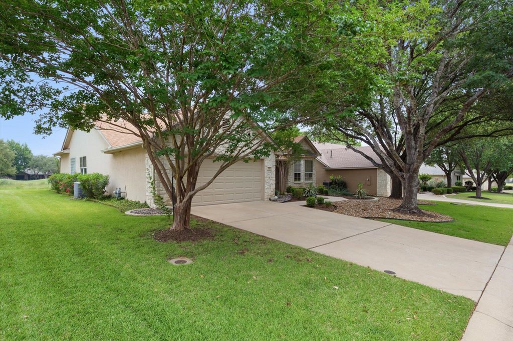 Photo of 122 Cold Springs DR, Georgetown, TX 78633 (MLS # 1922612)