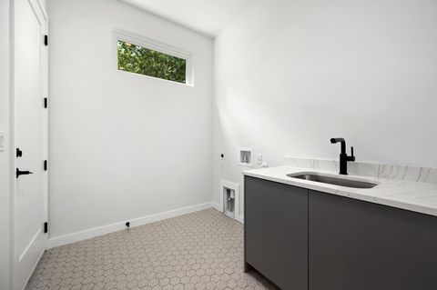 Tiny photo for 1104 Gunter ST #1/2, Austin, TX 78702 (MLS # 4314670)