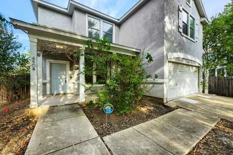 Photo of 4508 Peach Grove RD, Austin, TX 78744 (MLS # 3660331)