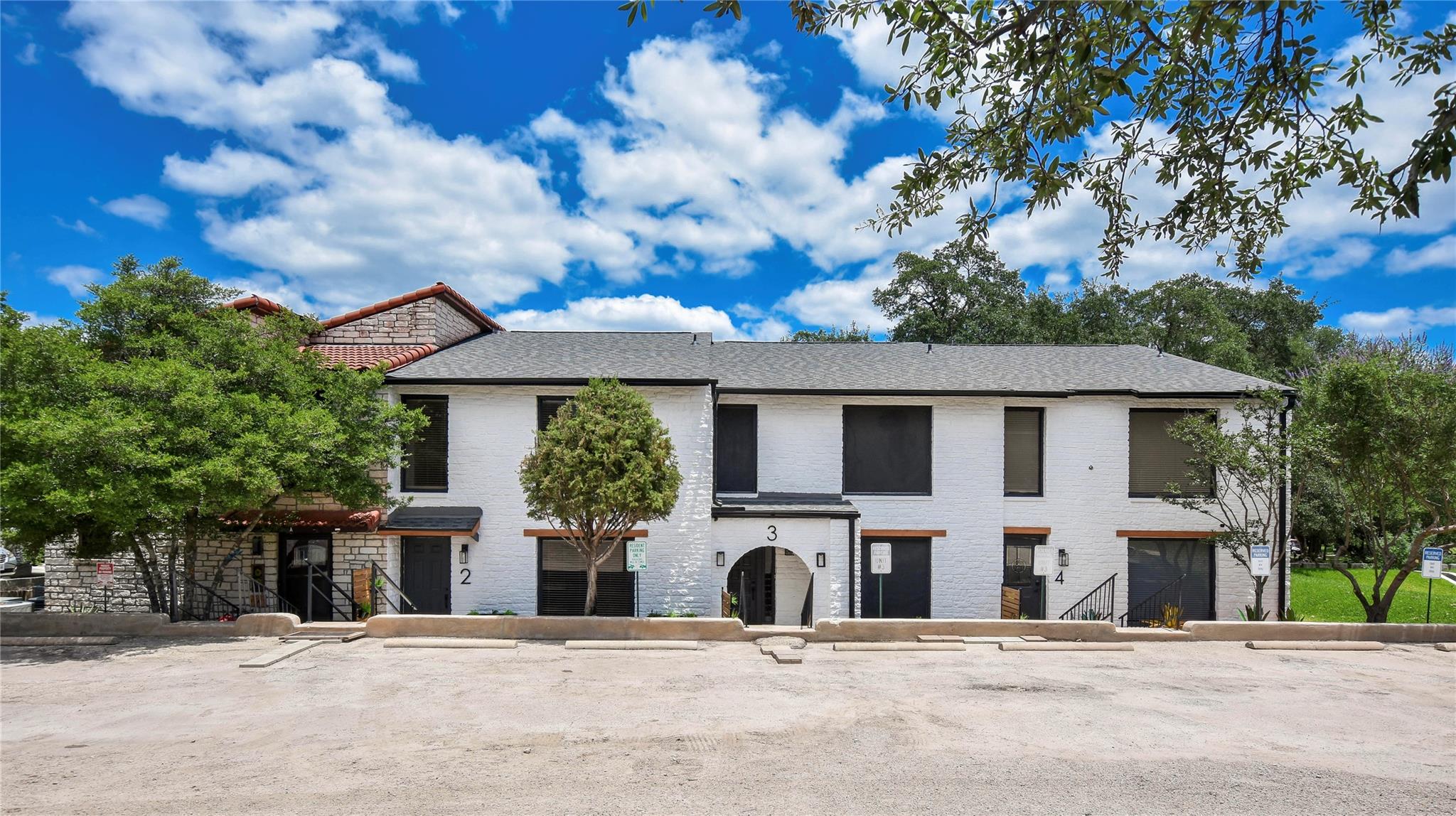18801 Hogan CIR 3