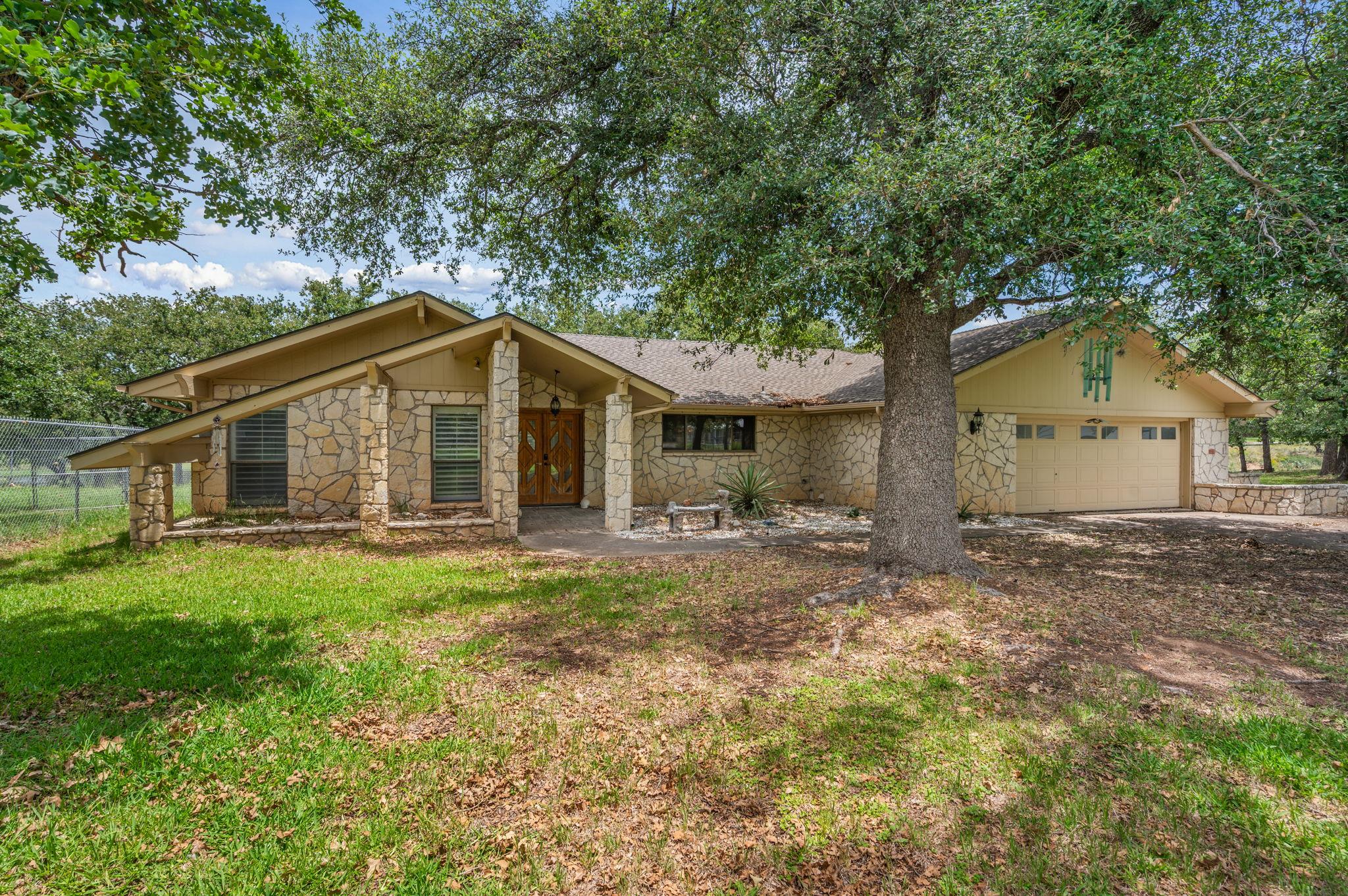 109 Sunset CIR