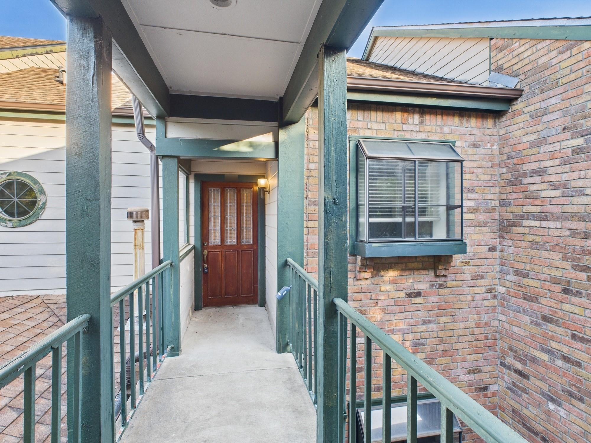 1741 Spyglass DR 1-323