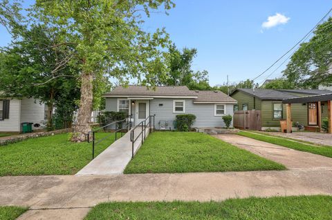 4701 Leslie Ave Austin TX 78721