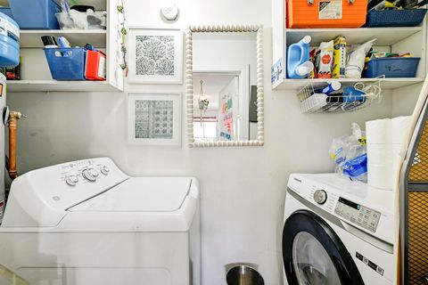 Tiny photo for 4530 Avenue D #B, Austin, TX 78751 (MLS # 3246322)