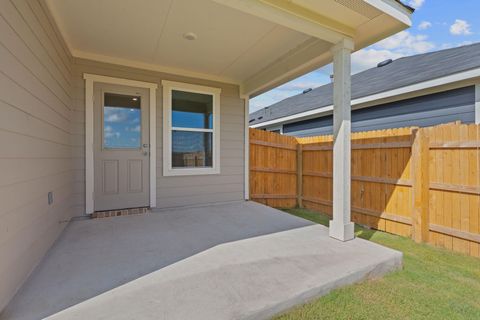 Tiny photo for 17916 Purple Top LN, Manor, TX 78653 (MLS # 4120298)