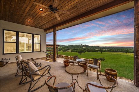 328 E Distant View DR Fredericksburg TX 78624