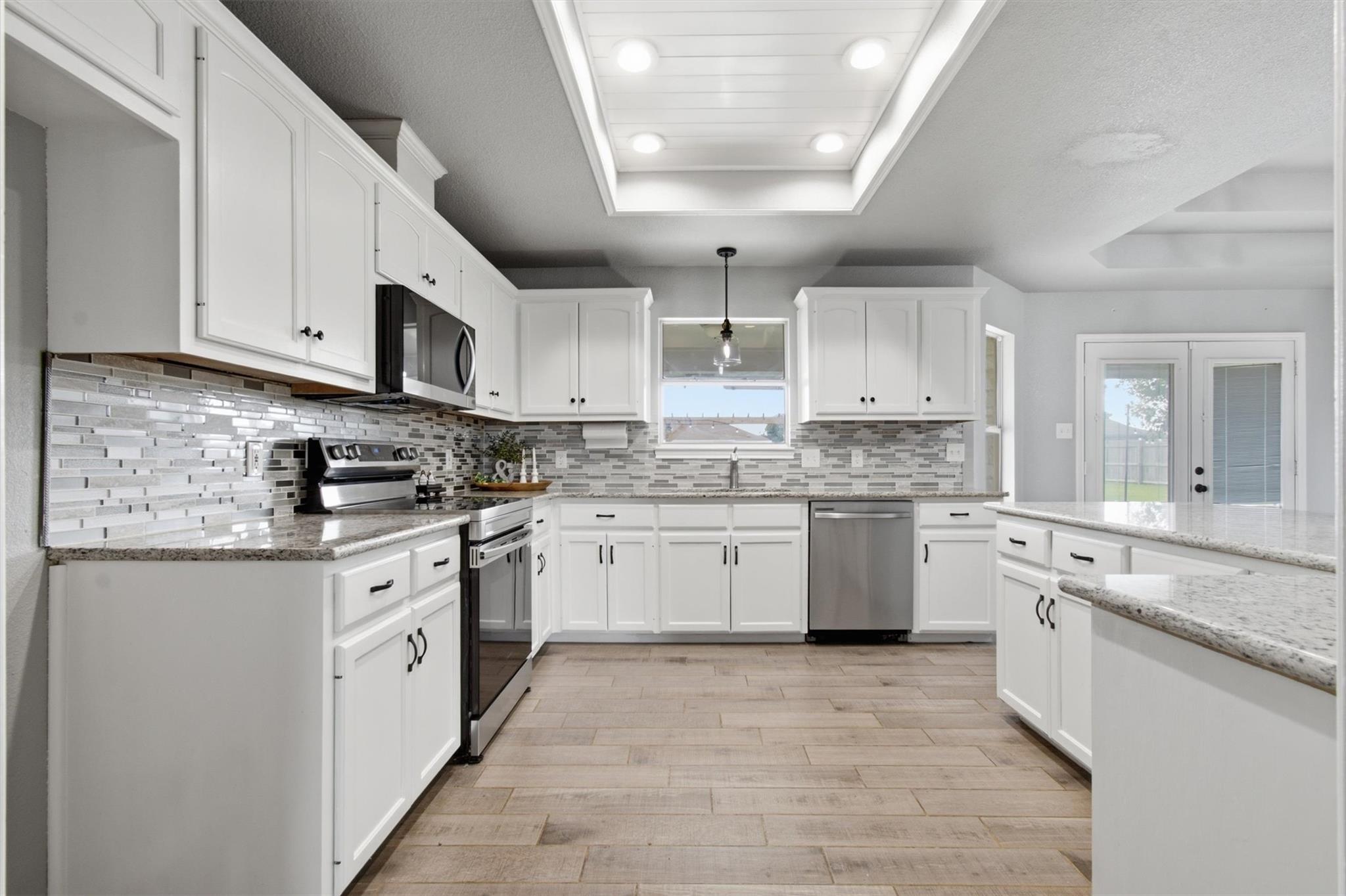 325 Meadow Valley LOOP