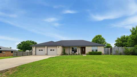 Photo of 325 Meadow Valley LOOP, Jarrell, TX 76537 (MLS # 9307944)
