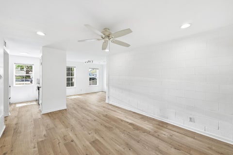 Photo of 300 Crockett ST #116, Austin, TX 78704 (MLS # 5446273)
