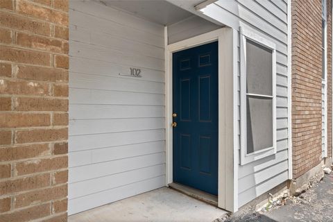 Photo of 7635 Guadalupe ST #102, Austin, TX 78752 (MLS # 8676327)