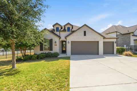 Photo of 22601 Maidengrass LN, Lago Vista, TX 78645 (MLS # 2659877)