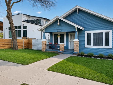 Photo of 903 E 12th ST, Austin, TX 78702 (MLS # 9099145)
