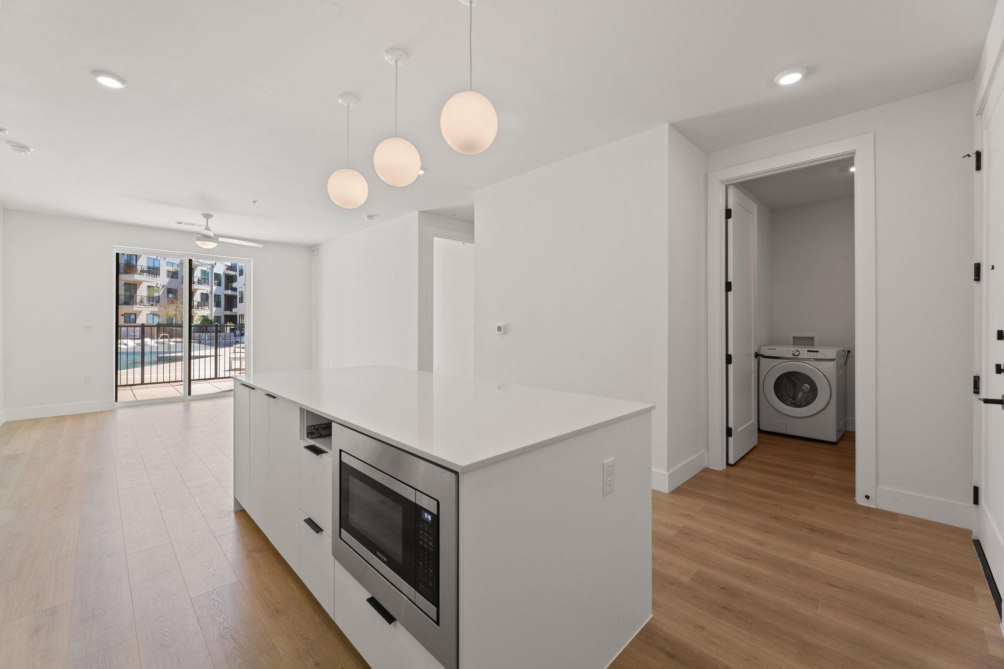1701 Simond Ave 426