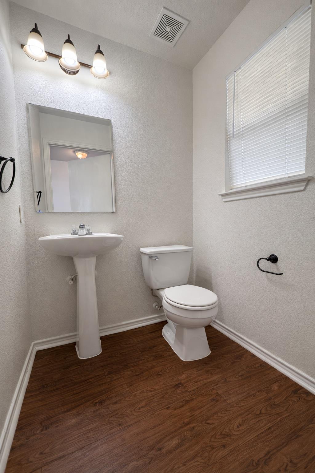 17741 Golden Valley DR