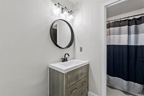 Tiny photo for 909 Reinli ST #101, Austin, TX 78751 (MLS # 8004437)
