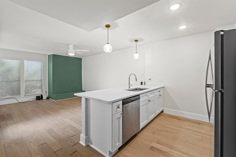 Tiny photo for 909 Reinli ST #101, Austin, TX 78751 (MLS # 8004437)