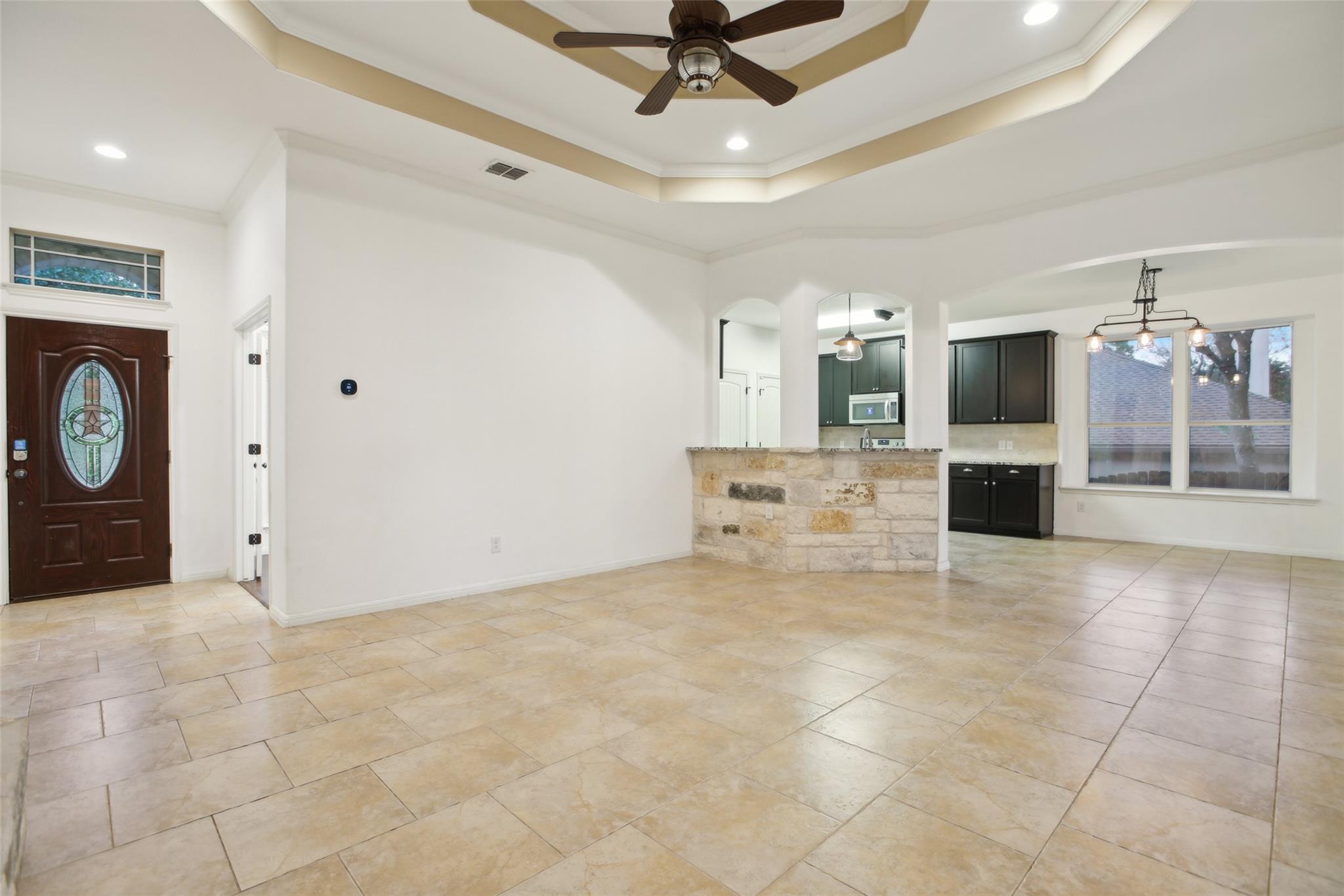 8 Rock Hollow CIR