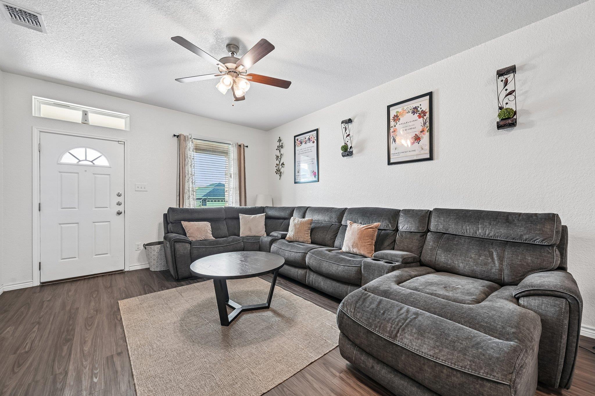 5007 Rose Garden LOOP