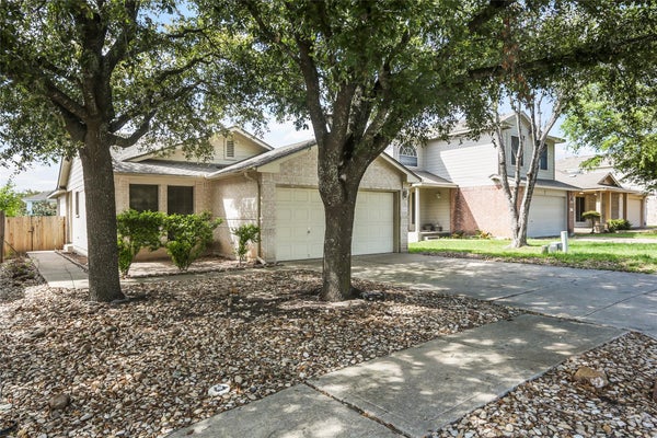 15204 DRUSILLAS DR, PFLUGERVILLE, TX 78660 - Image 2c35d5819bab3b8a7ff49de2db6b4d40/2206551043