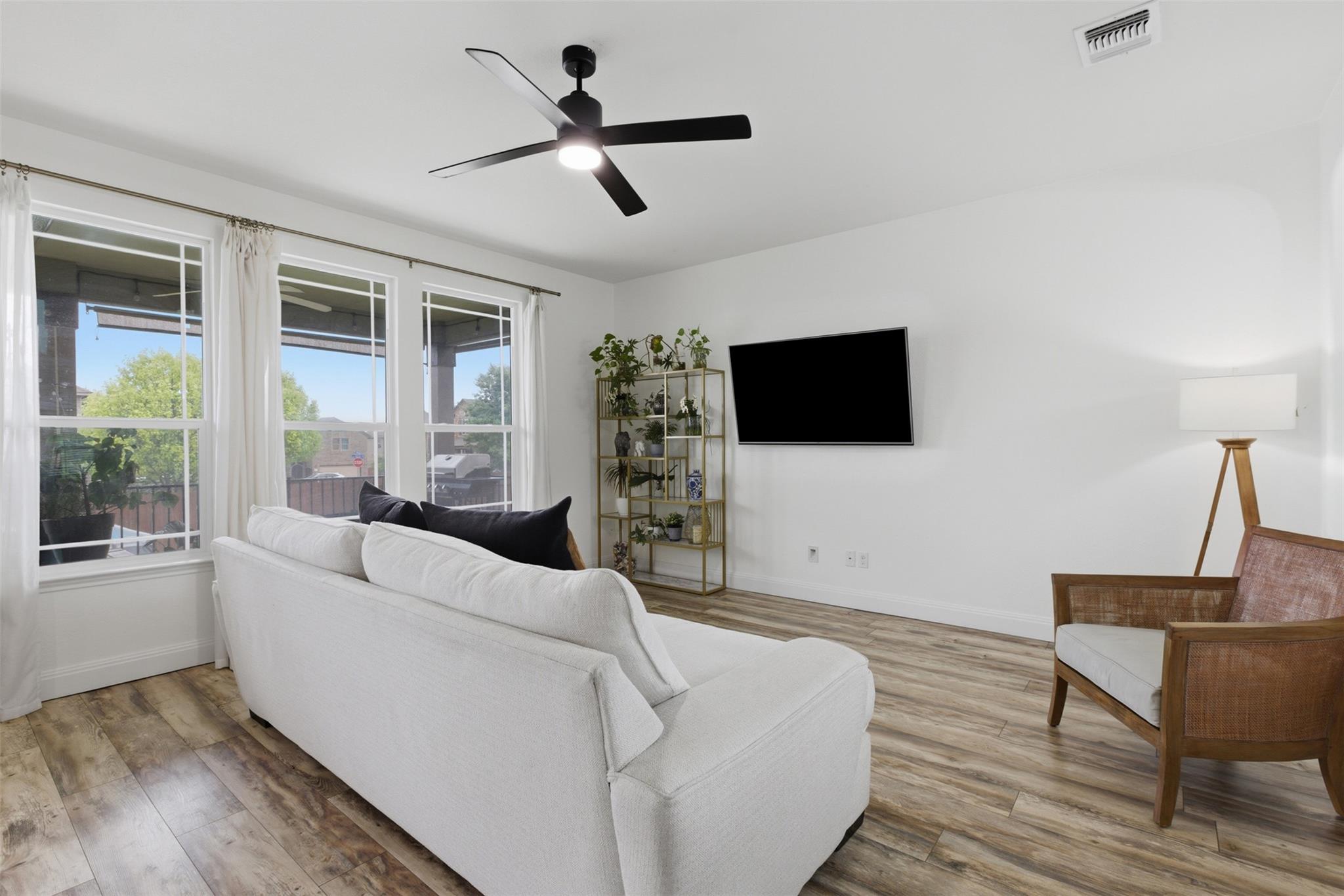 1417 Ignacia DR