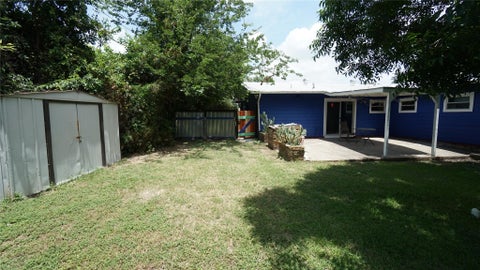 Tiny photo for 1808 Wildrose DR, Austin, TX 78721 (MLS # 3448477)