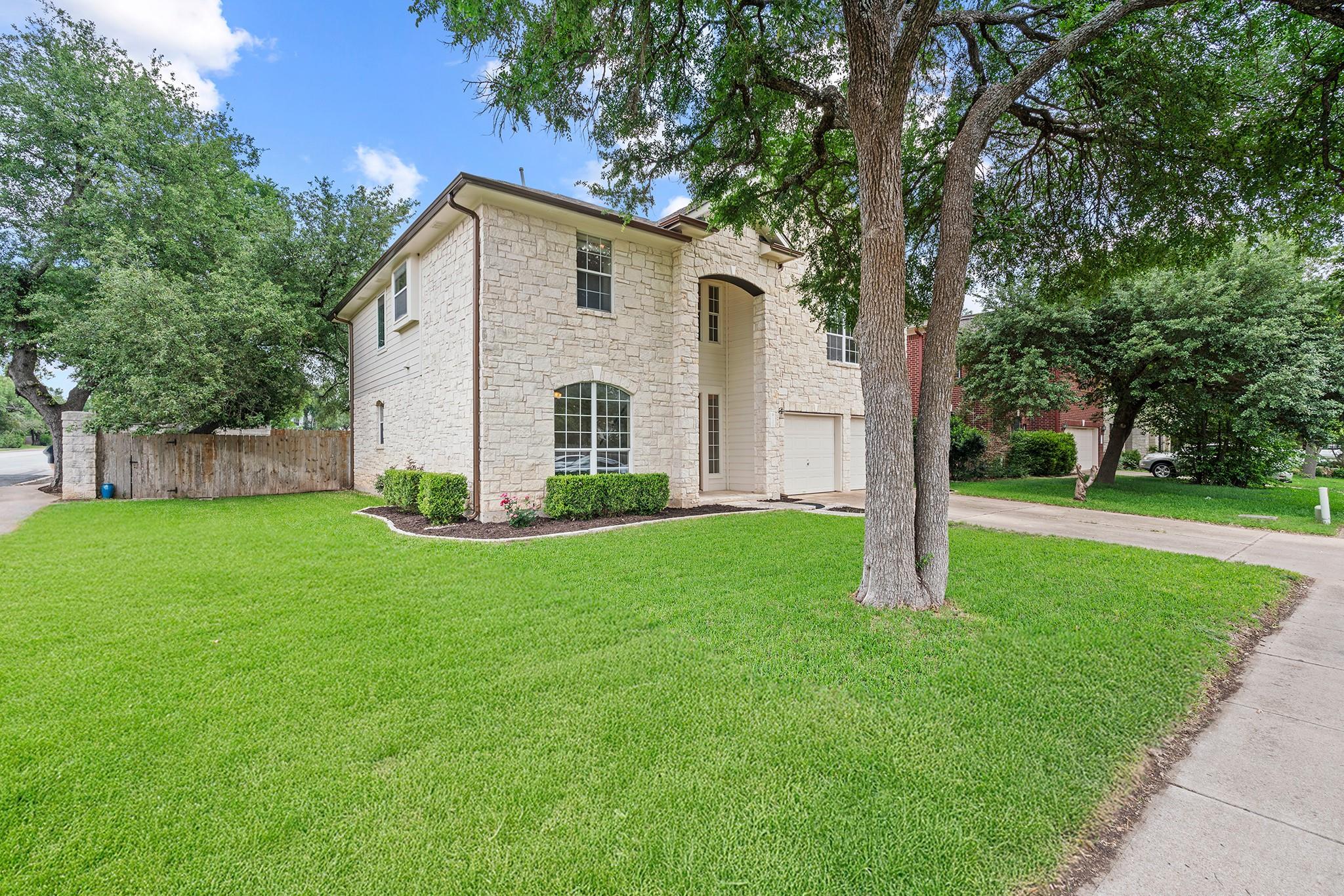 1200 Old Mill RD