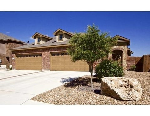 Photo of 203 Hidden Springs DR, Bastrop, TX 78602 (MLS # 1031538)