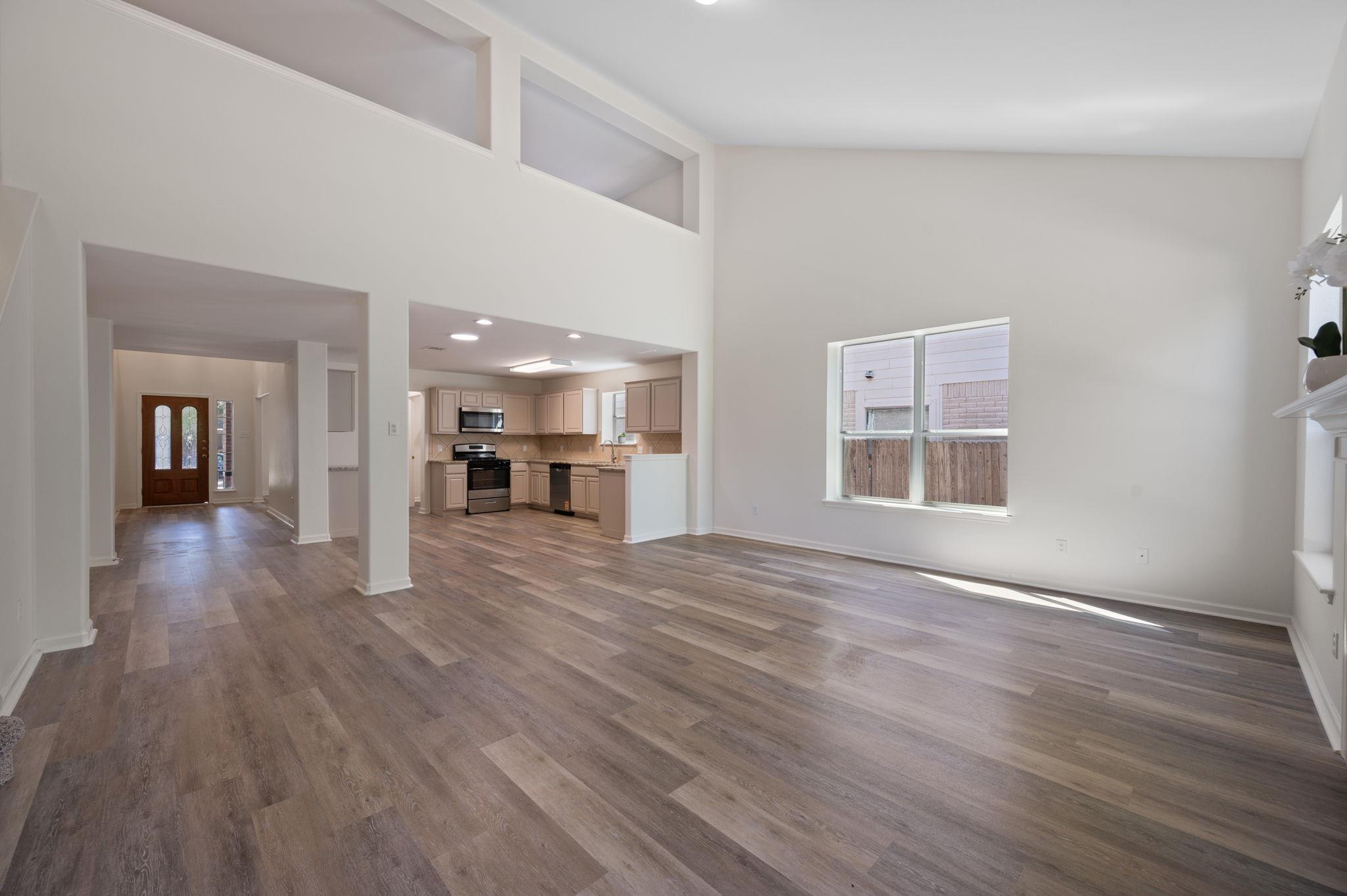 1532 Lorson LOOP