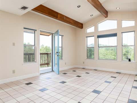 Tiny photo for 709 Lost CYN, West Lake Hills, TX 78746 (MLS # 6790000)