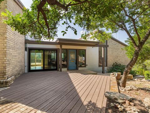 Tiny photo for 709 Lost CYN, West Lake Hills, TX 78746 (MLS # 6790000)