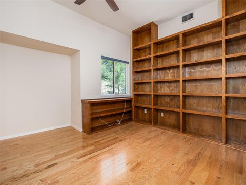 Tiny photo for 709 Lost CYN, West Lake Hills, TX 78746 (MLS # 6790000)
