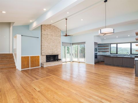 Tiny photo for 709 Lost CYN, West Lake Hills, TX 78746 (MLS # 6790000)